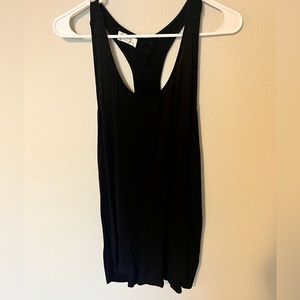 Cris-cross back tank